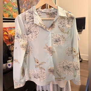 Chic Women's Floral Button Down Shirt - Light Blue